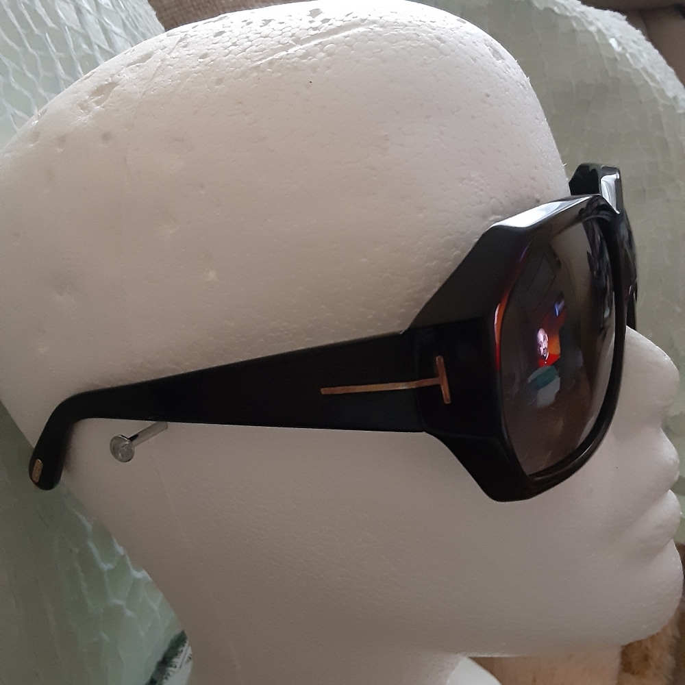 Tom Ford black Elise sunglasses